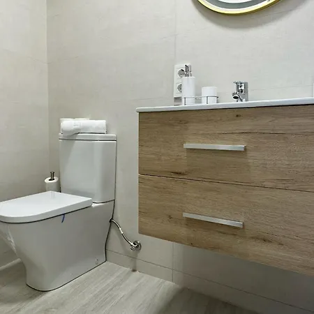 Loyola Premium Centro * Cordoba