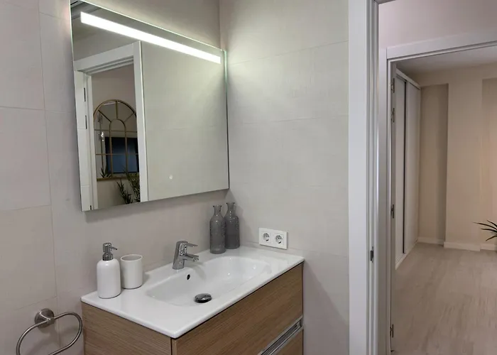 Loyola Premium Centro * قرطبة