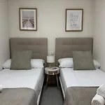 Loyola Premium Centro Apartment *